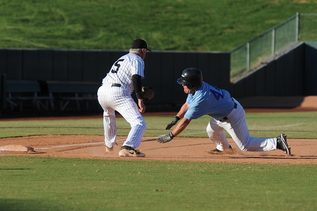 Seals_2019-10-06 (711).JPG - (c)2010 DeVetter